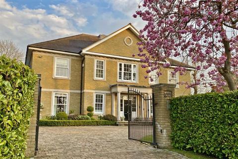 6 bedroom detached house for sale, The Glade, Kingswood