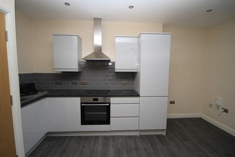 1 bedroom apartment to rent, High Street, Idle, Bradford