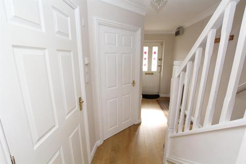 3 bedroom semi-detached house to rent, Riverslea Road, Coventry