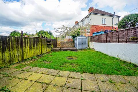 3 bedroom terraced house for sale, Clifton Road, Hastings