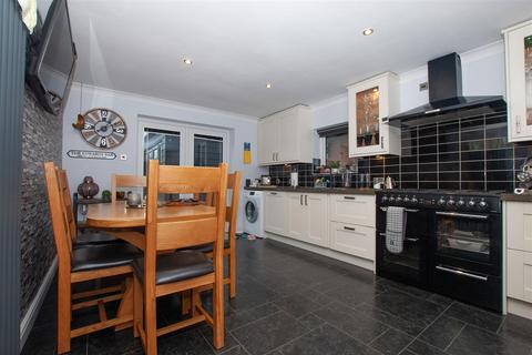 3 bedroom detached bungalow for sale, Sycamore Close, Uttoxeter ST14