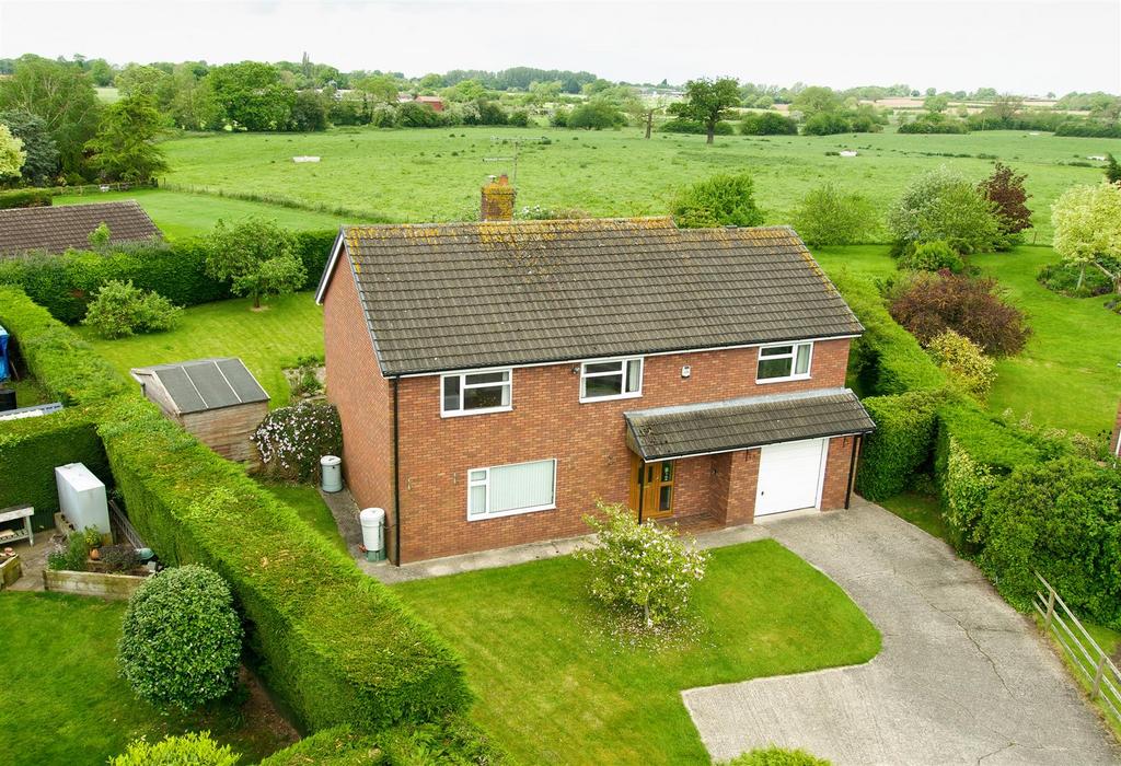 Tilstock, Whitchurch 4 bed detached house for sale £495,000