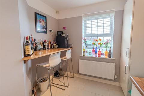 50 Bradstone Drive, Mapperley, Nottingham, NG3 5SY