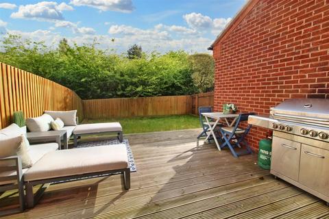 50 Bradstone Drive, Mapperley, Nottingham, NG3 5SY