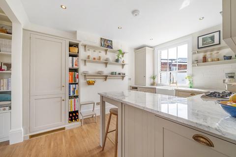 2 bedroom flat for sale, Union Road, SW4