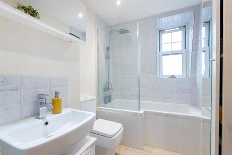 2 bedroom flat for sale, 112a Coombe Lane, West Wimbledon SW20