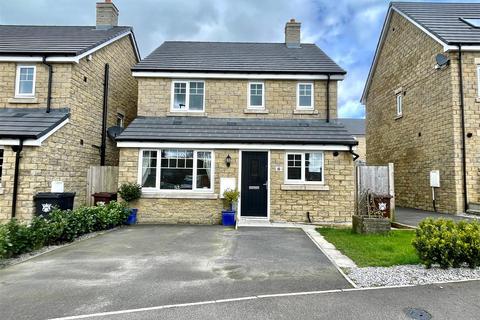 3 bedroom detached house for sale, Starling Road, Harpur Hill, Buxton