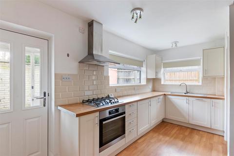 106a Durham Road, London, SW20 0TL