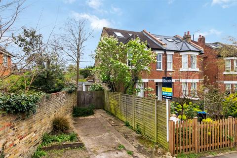 106a Durham Road, London, SW20 0TL