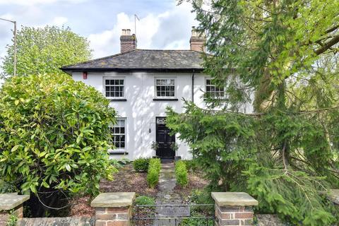 4 bedroom detached house for sale, Wilsley Pound, Sissinghurst, Cranbrook