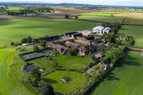 Farm for sale, Longdon-Upon-Tern