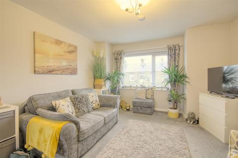 2 bedroom apartment for sale, Alexandra Court, Skipton