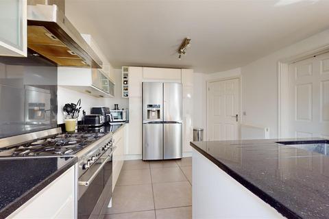 4 bedroom detached house for sale, Bluebell Rise, Midsomer Norton