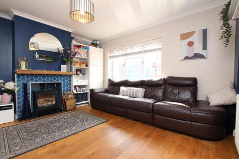 4 bedroom end of terrace house for sale, Prince Charles Road, Stoke Hill, Exeter