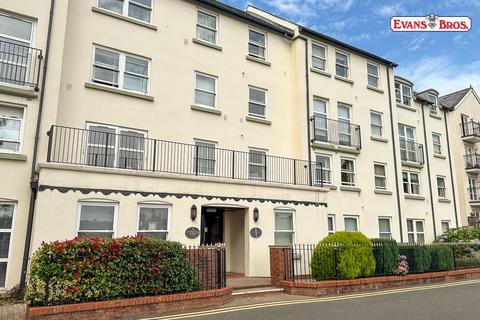 1 bedroom flat for sale, Ty Rhys, The Parade, Carmarthen