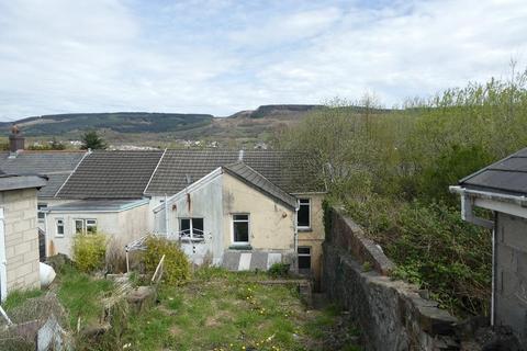 3 bedroom end of terrace house for sale, Clifton Crescent, Aberdare