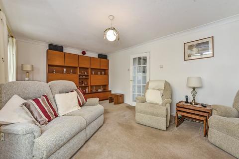 107 The Meadows, Lyndhurst, SO43 7EJ