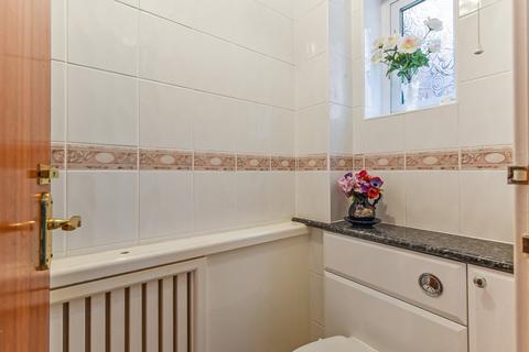 107 The Meadows, Lyndhurst, SO43 7EJ