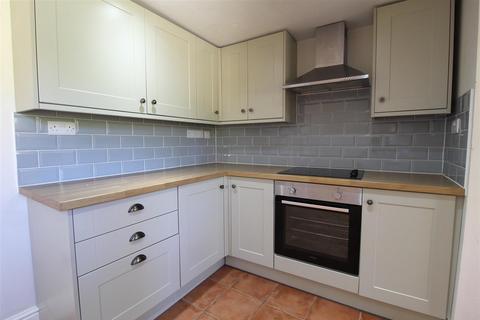 3 bedroom semi-detached house to rent, Berry Pomeroy
