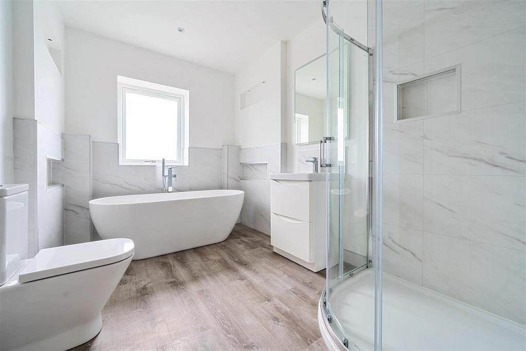 Family bathroom