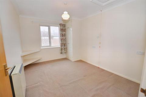 1 bedroom flat for sale, Ashdown Court, Cromer