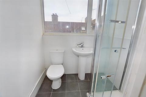 1 bedroom flat for sale, Russell Terrace, Mundesley, Norwich