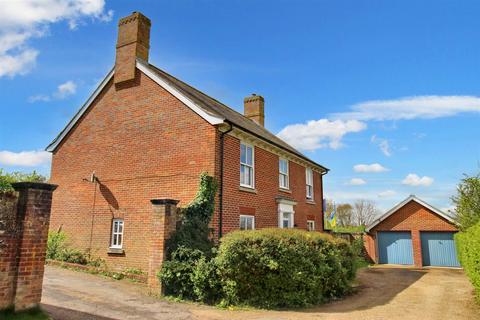4 bedroom detached house for sale, Charlois Close, Trowse, Norwich