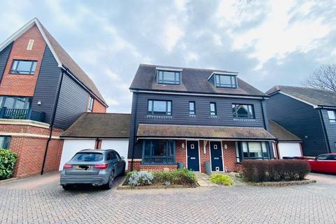 Chichester - 4 bedroom house to rent
