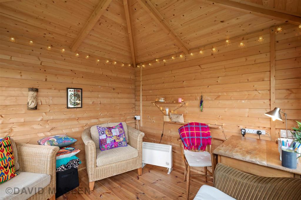 Summerhouse.jpg