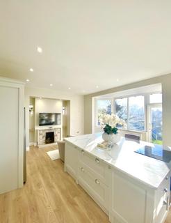 5 bedroom detached house for sale, Kenilworth Gardens, Westcliff-On-Sea