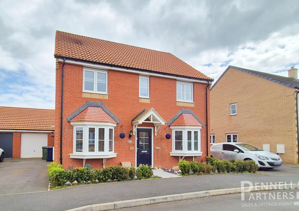 Violet Avenue, Peterborough PE7 4 bed detached house for sale £340,000