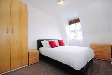 2 bedroom apartment to rent, Bayswater
