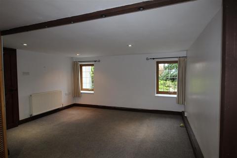 3 bedroom detached house to rent, Middlemoor, Tavistock