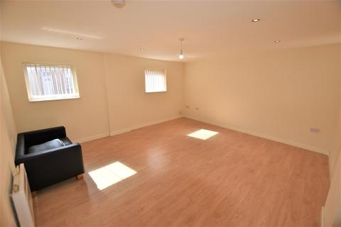 3 bedroom apartment to rent, River Soar Living, Western Road, Leicester, LE3