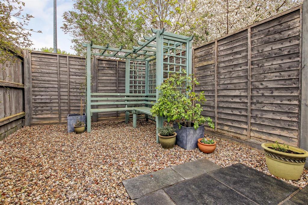 Garden 2.jpg