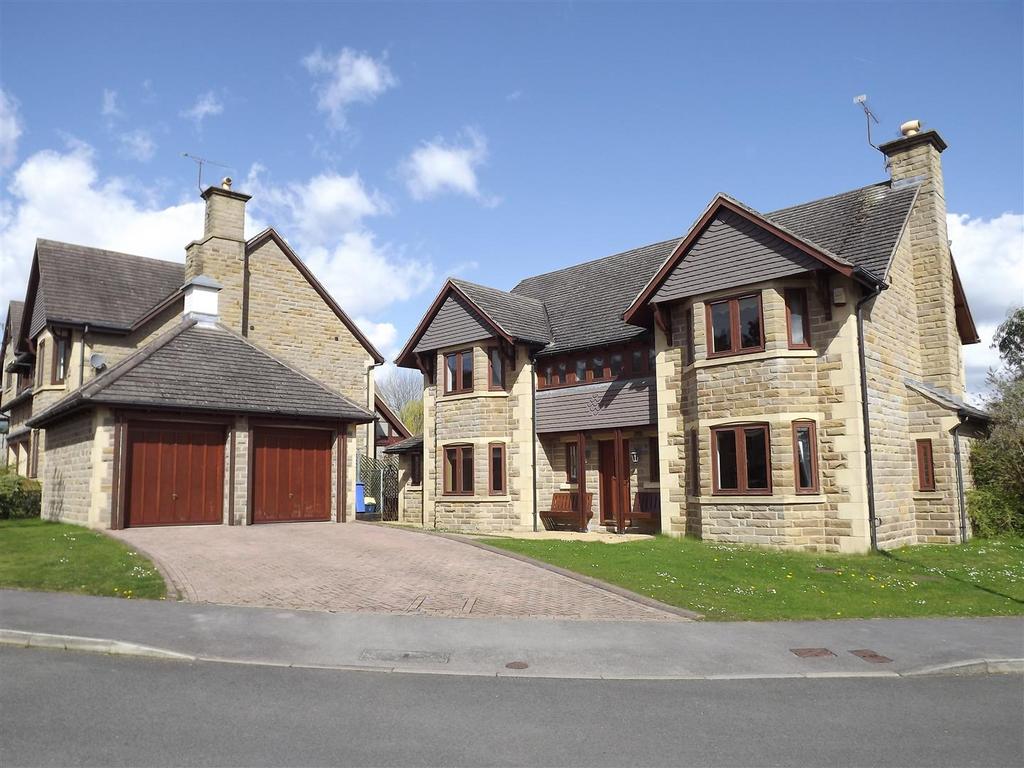 Knowle Green, Dore, Sheffield 5 bed detached house to rent £2,500 pcm (£577 pw)