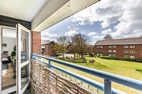 3 bedroom flat for sale, Ingram Crescent East, Hove