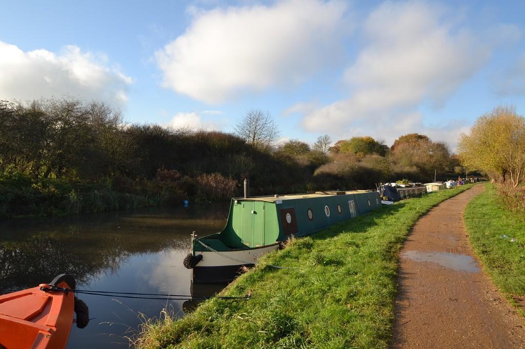 Canal  shot.jpg