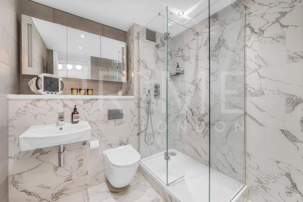 BATHROOM1 (40).jpg