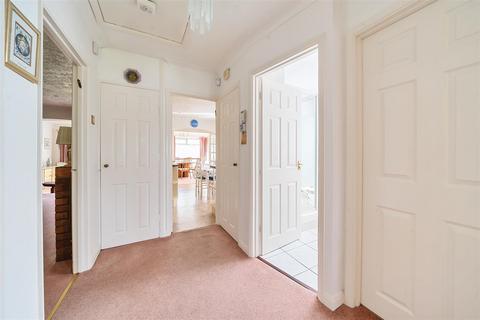 2 bedroom semi-detached bungalow for sale, Arden Close, Bushey WD23