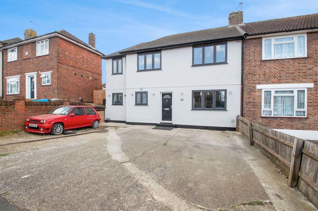 Glenmore Road, Welling 4 bed semidetached house for sale £585,000