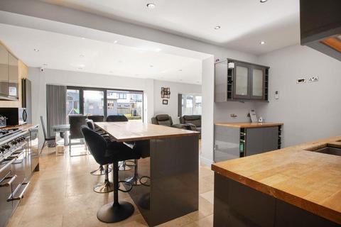 69 Glenmore Road, Welling, DA16 3BW