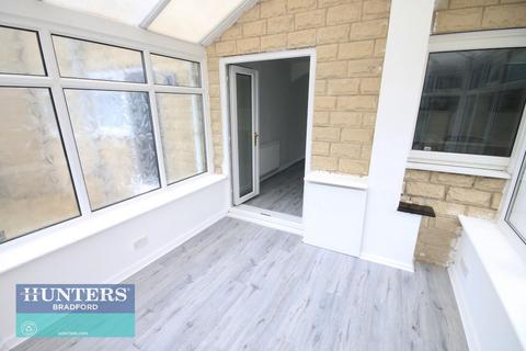 3 bedroom terraced house for sale, Harrogate Terrace Eccleshill, Bradford, West Yorkshire, BD3 0LF - NG