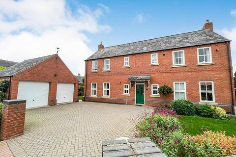 4 bedroom detached house for sale, Abbey Park, Torksey, Lincoln