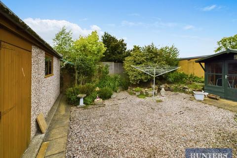 2 bedroom detached bungalow for sale, Muston Road, Filey