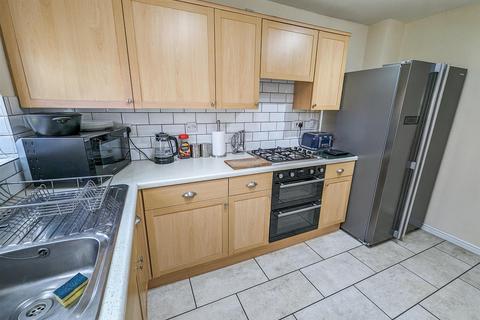 29 Catchland Close, Corby, NN18 8NR