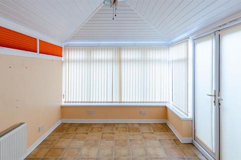 109 Beaconsfield, Withernsea, HU19 2EW