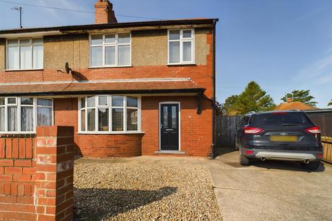 3 bedroom semi-detached house for sale, Byass Avenue, Bridlington