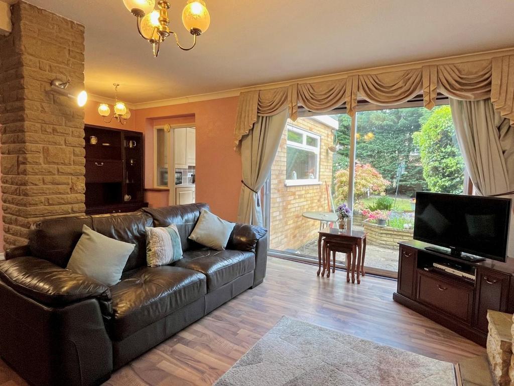 Crawford Road, Walmley, Sutton Coldfield 3 bed semidetached house for
