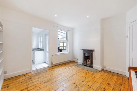 134 Miles Road, Epsom, KT19 9AB